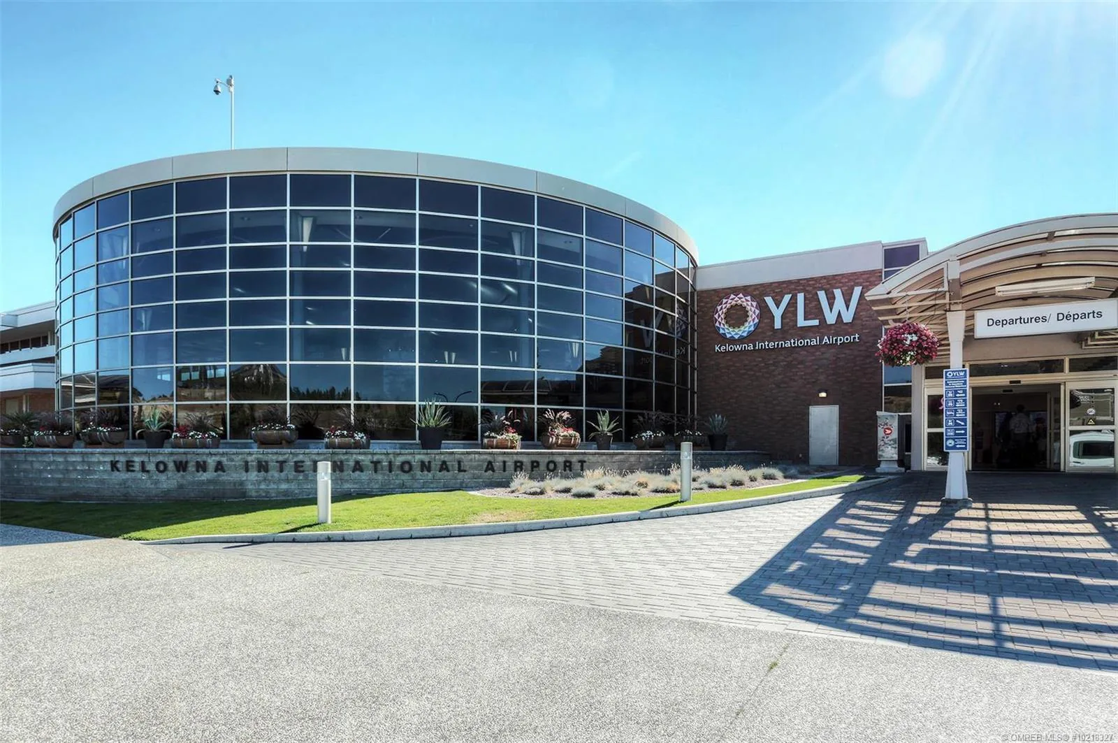Kelowna International Airport, 5 minutes from Academy Ridge
